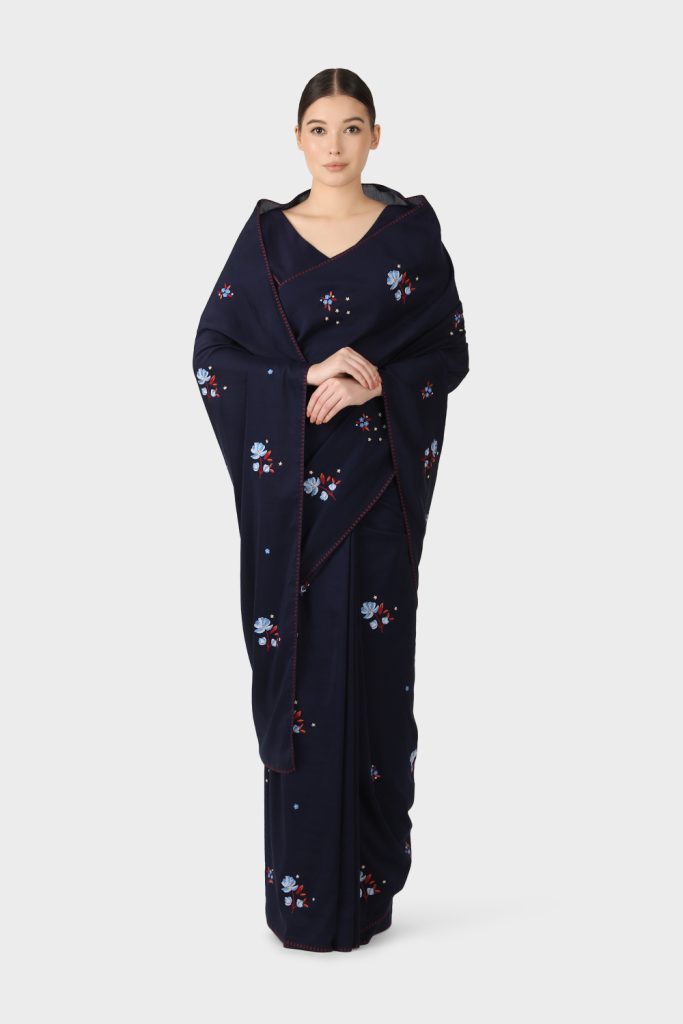 SARI – DEW DROP GARDEN NAVY - LAITE